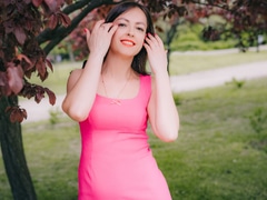 Come check Onejuicybuns