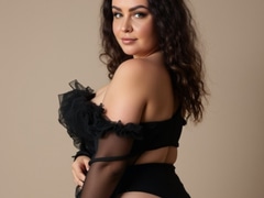 Come check Luckyninahot