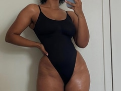 Come check Lolaenleroy