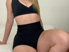 Come check Chantal98