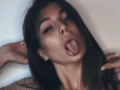 Come check SexyCandice