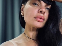 Come check GloriaDesire