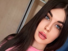 Come check Pretty_Blond