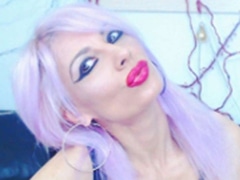 Come check HoneyLara