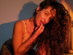 Come check Sophie-94