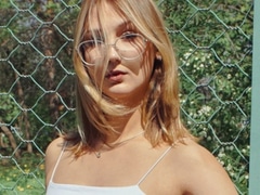 Come check AlexisRen