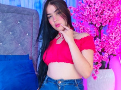 Come check KyllieWood