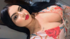 Come check KarineB