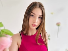 Come check AlisonWhite