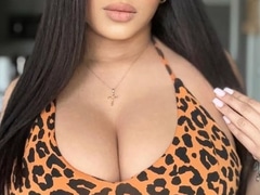 Come check DivaScarlett