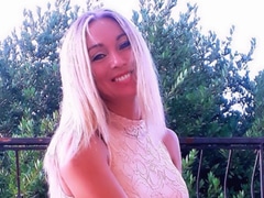 Come check Elisagirl