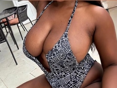 Come check KeyahDotchin