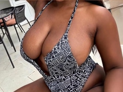 Come check KeyahDotchin