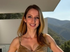 Come check AliceAmore