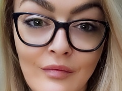 Come check LadyElisheva