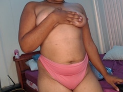 Come check FreakySophie