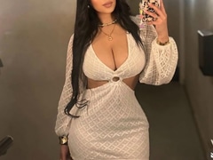 Come check ValentinaFire