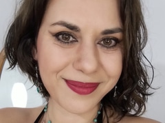 Come check AlyssaSummer