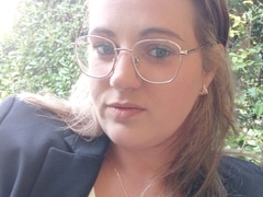 Come check Kellystarr