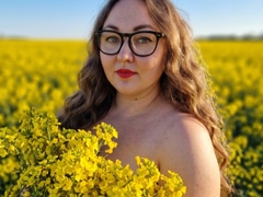 Come check Mia-BBW