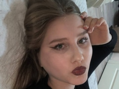 Come check Roksannaa