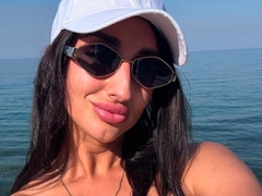 Come check Adelina31