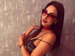Come check Adelina31
