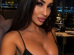 Come check Adelina31