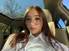 Come check Annabella-kiss