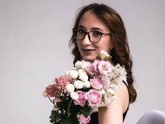 Come check Annabella-kiss