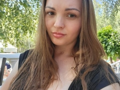 Come check CandyMolly