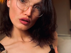 Come check Porndenisestar