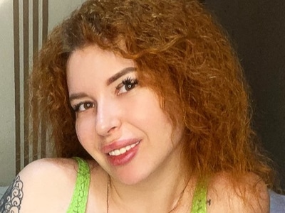 HotCecilla