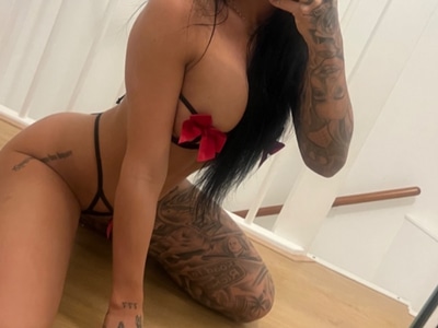 Sexyinkedgirl