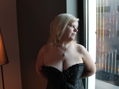 Athena23