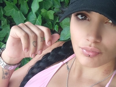 Yasmin98