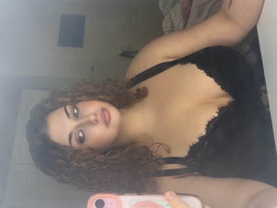 Kellybabyxoxo
