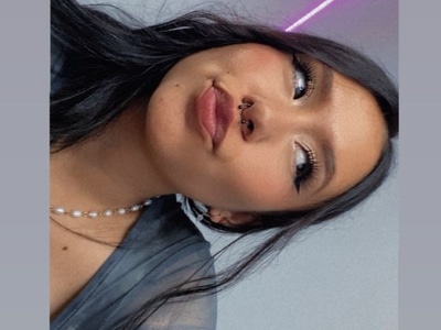 Chloe-Desire23