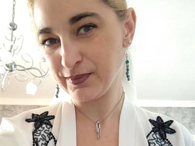 GoldenBiMilf