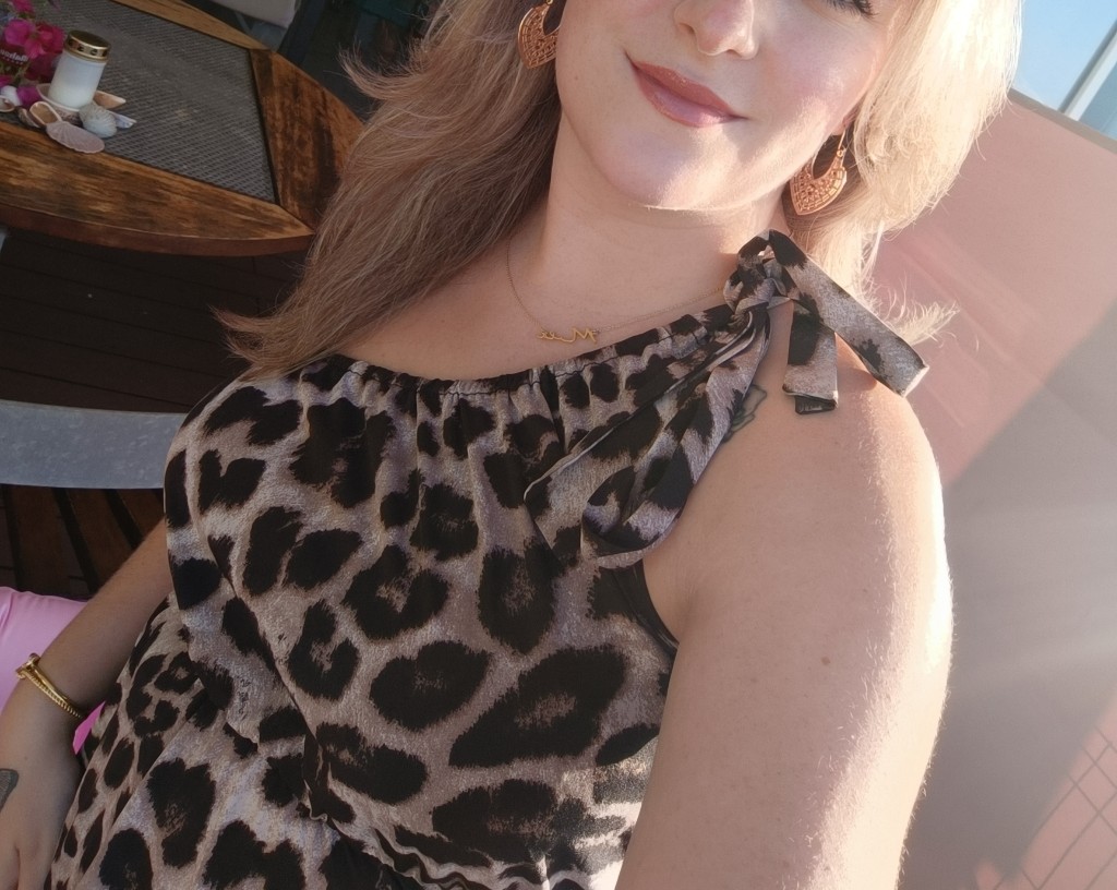 BlondPrincessT