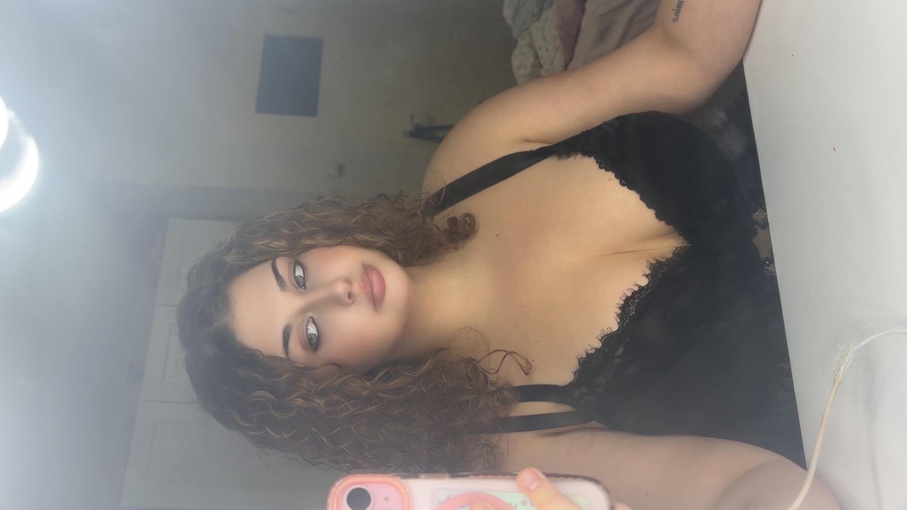 Kellybabyxoxo