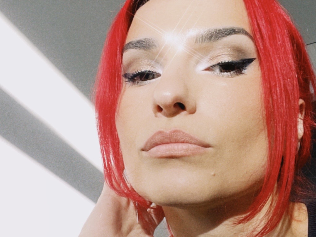 Red-Kate live cam