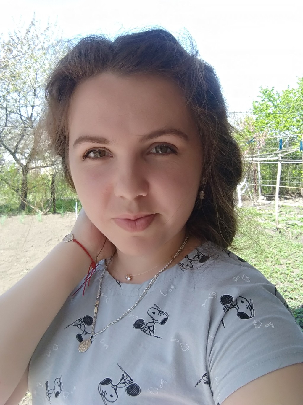 Anna-25